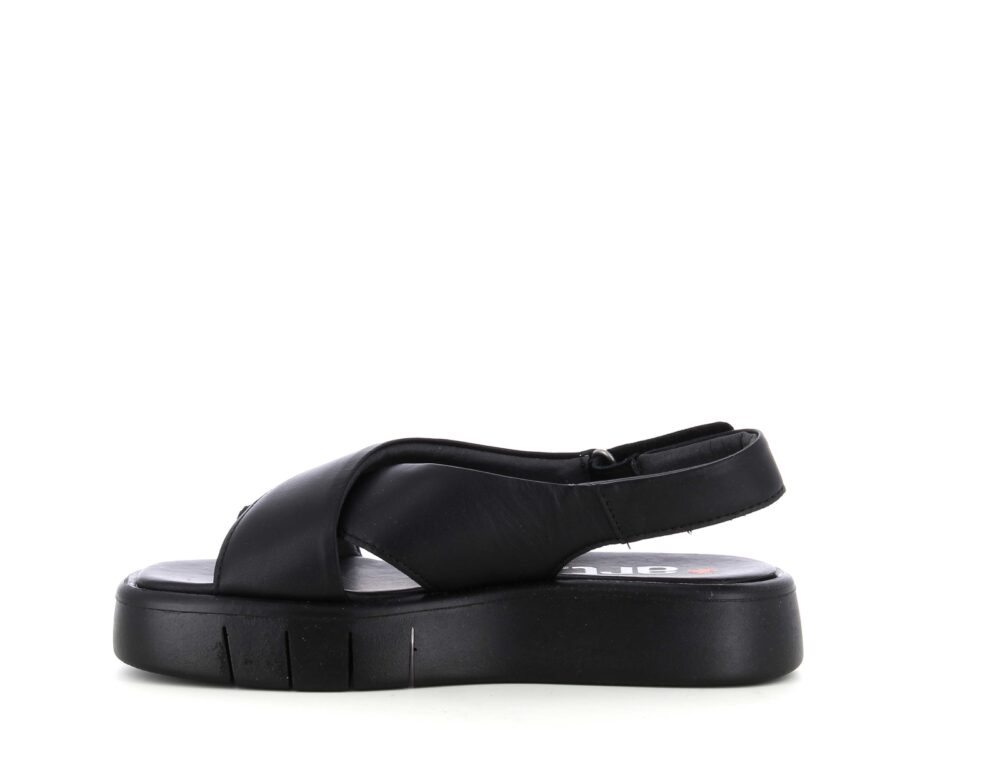 MALAGA BLACK