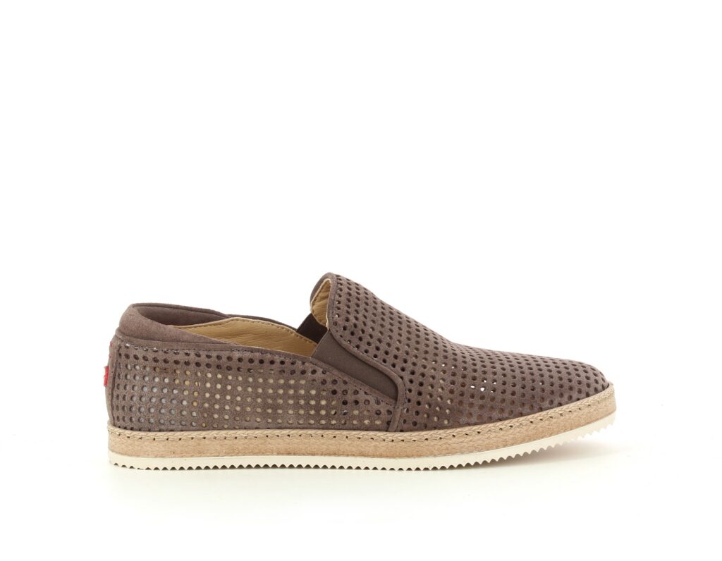 BARCELO BROWN