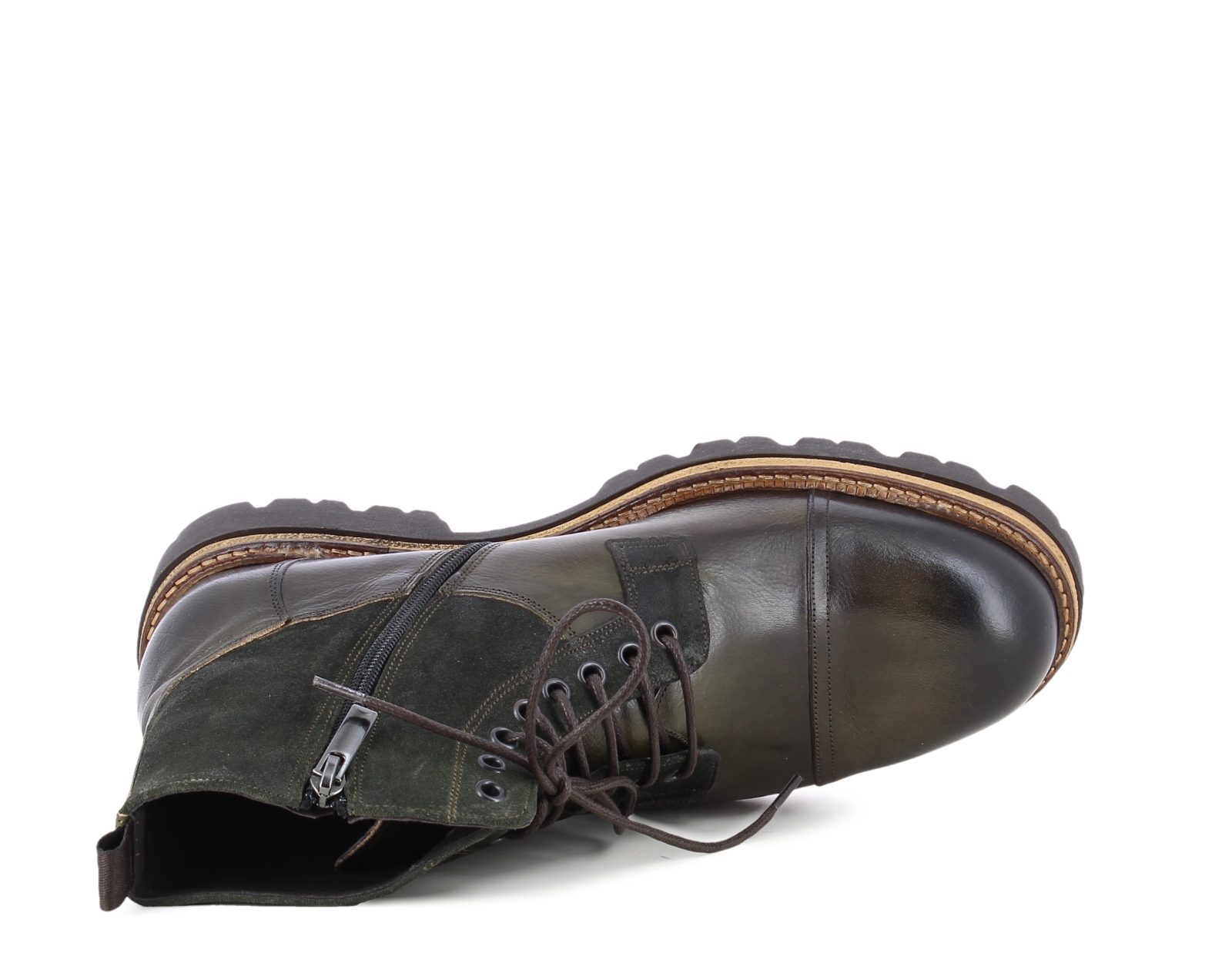 WOODY MILITAIR