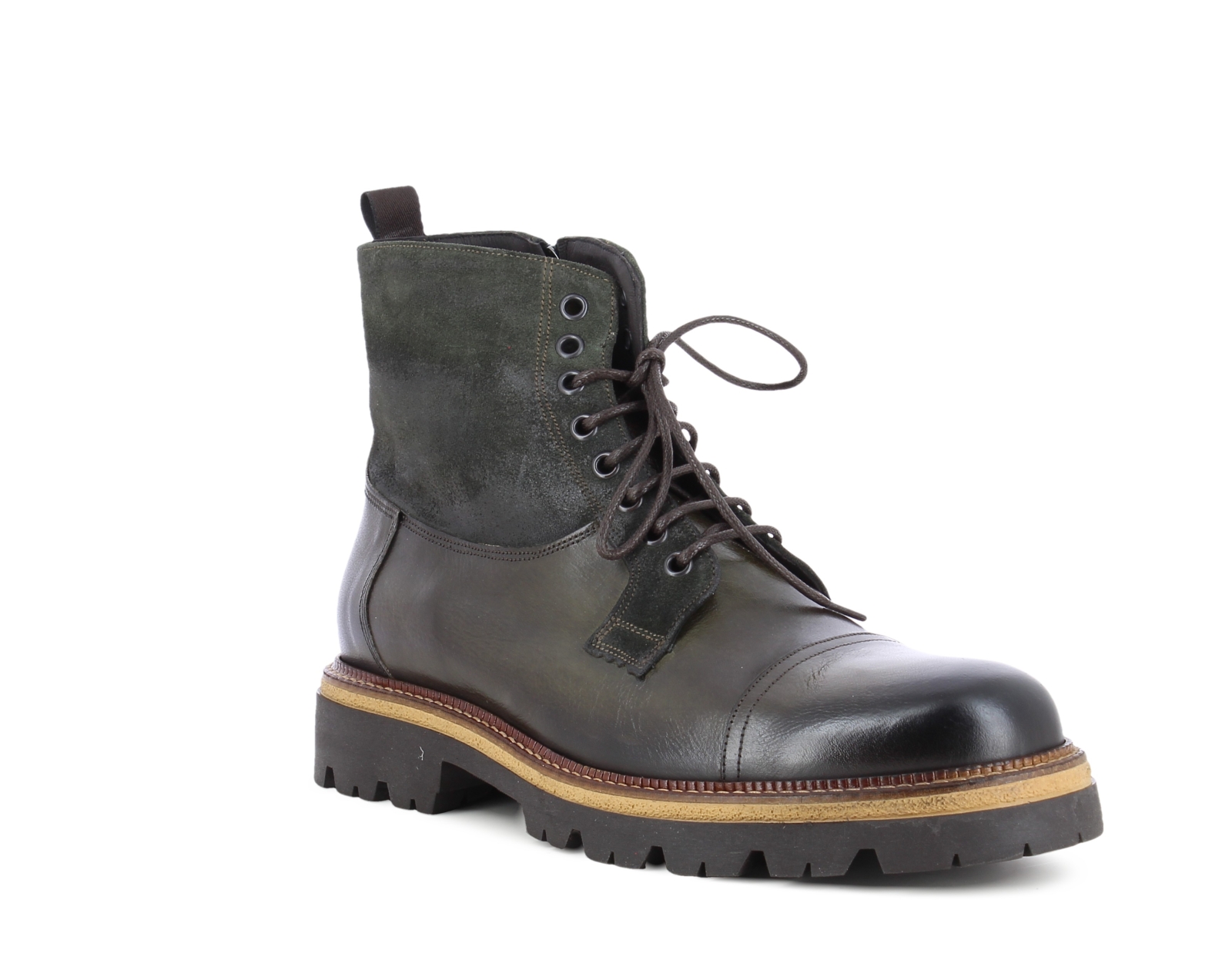 WOODY MILITAIR