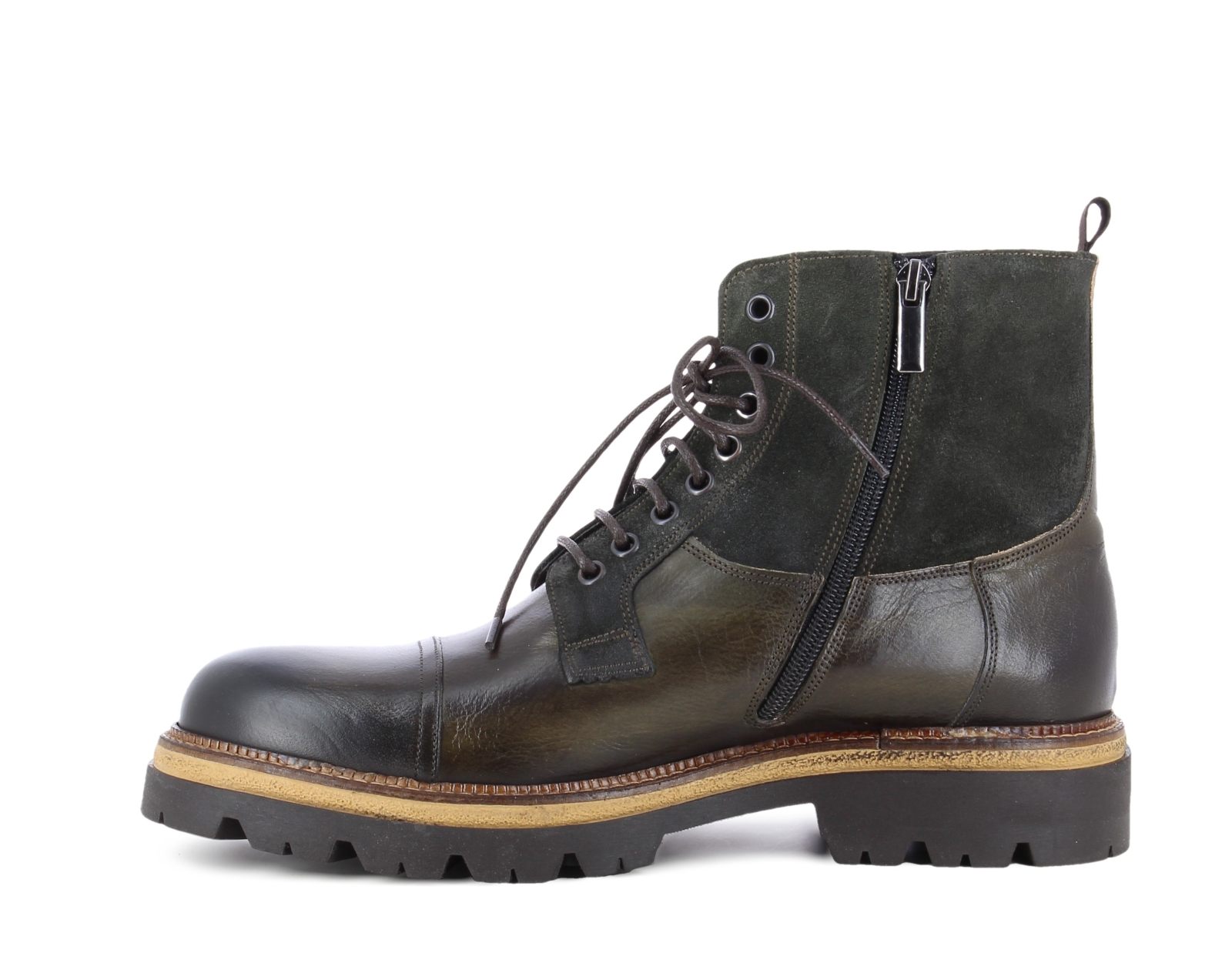 WOODY MILITAIR